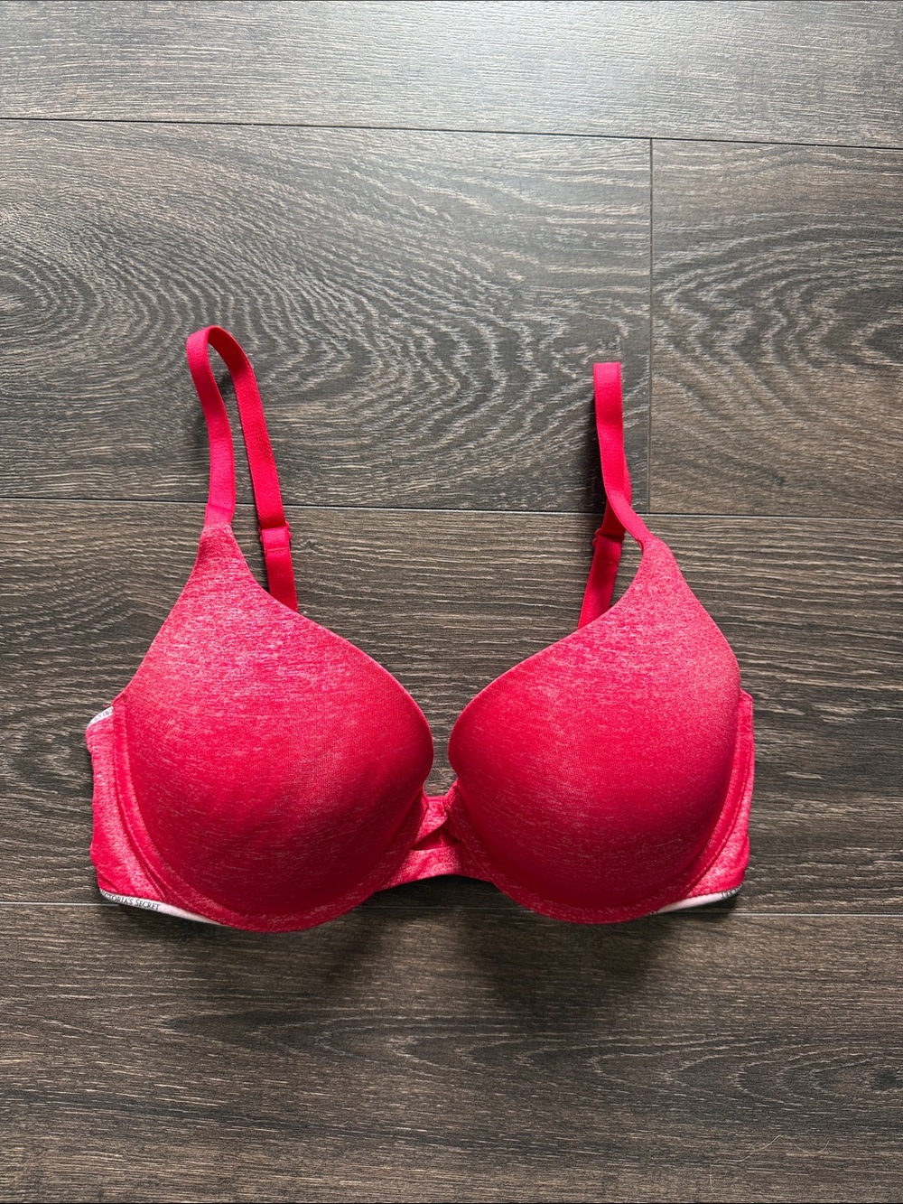 Victoria’s Secret Red Women's T-Shirt Bra - Comfortable Everyday Support